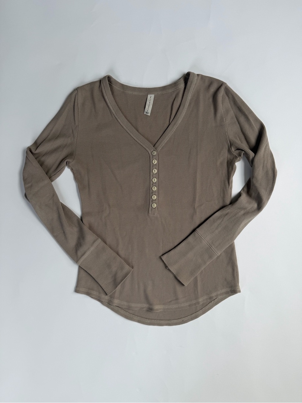 Ribbed Henley Long-Sleeve Top - Taupe
